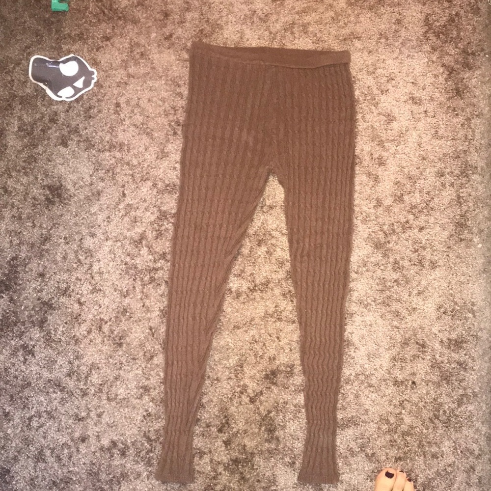 Brown leggings